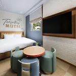 Cvs Bay Hotel